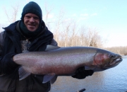 Jeff\'s 17lb, 34-inch steelhead is worth another pic.