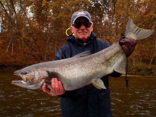 Eric with a beautiful fall king salmon